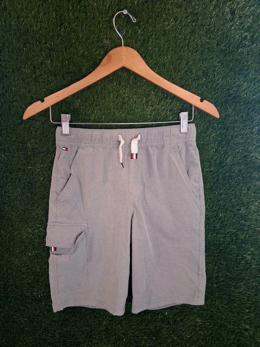 Tommy Hilfiger Boys Gray Cargo Shorts Size M (12/14) Elastic Waist Pull-On